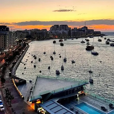 Spinola Bay Apt - Beatiful 3-Double Bed Apt Near Beach In Prime Location San Giuliano Esterno foto