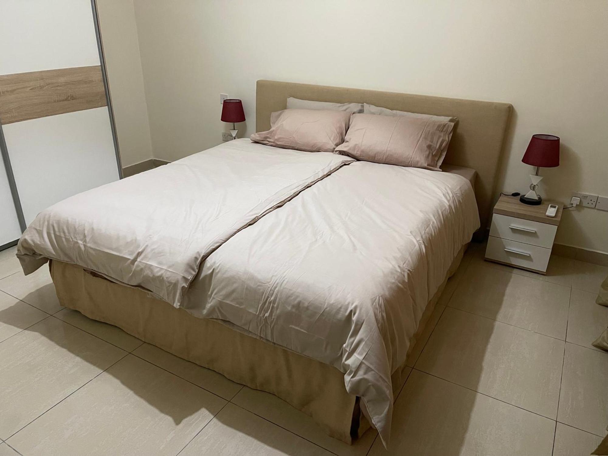 Spinola Bay - Beatiful 3-double Bed Near In Prime Location Saint Julian's